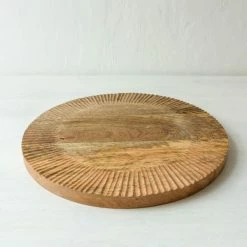Nkuku Soria Chopping Board