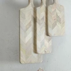 Nkuku Nalbari Mango Wood Chopping Board Medium