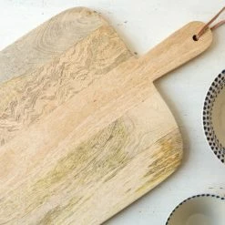 Nkuku Niju Mango Chopping Board - Medium 6 Nkuku Niju Mango Chopping Board - Medium