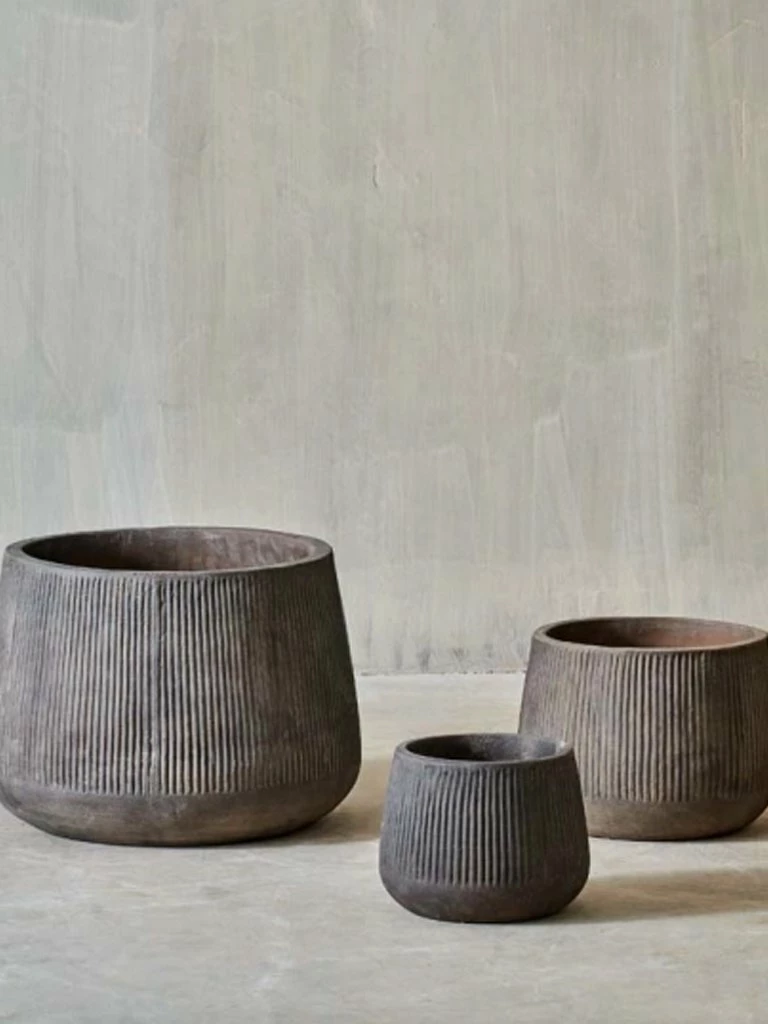 Nkuku Small Wampu Wide Planter In Brown Black 2 Nkuku Small Wampu Wide Planter In Brown Black