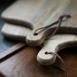 Nkuku Chunni Wooden Chopping Board Medium