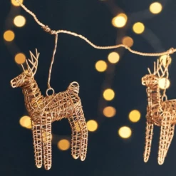 Nkuku Ramya Wire Reindeer Garland Brass