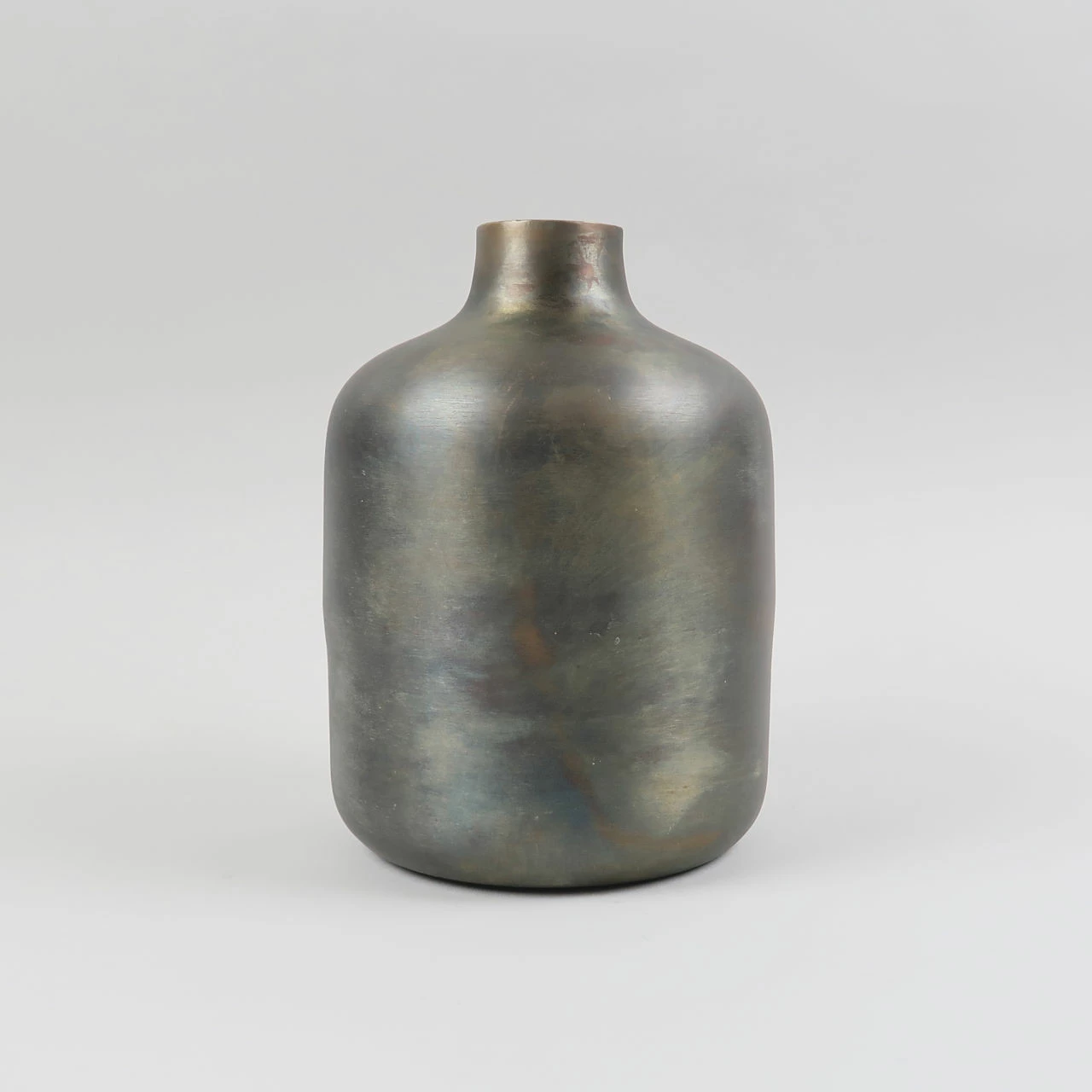 Nkuku Boro Iron Straight Vase - Large 2 Nkuku Boro Iron Straight Vase - Large