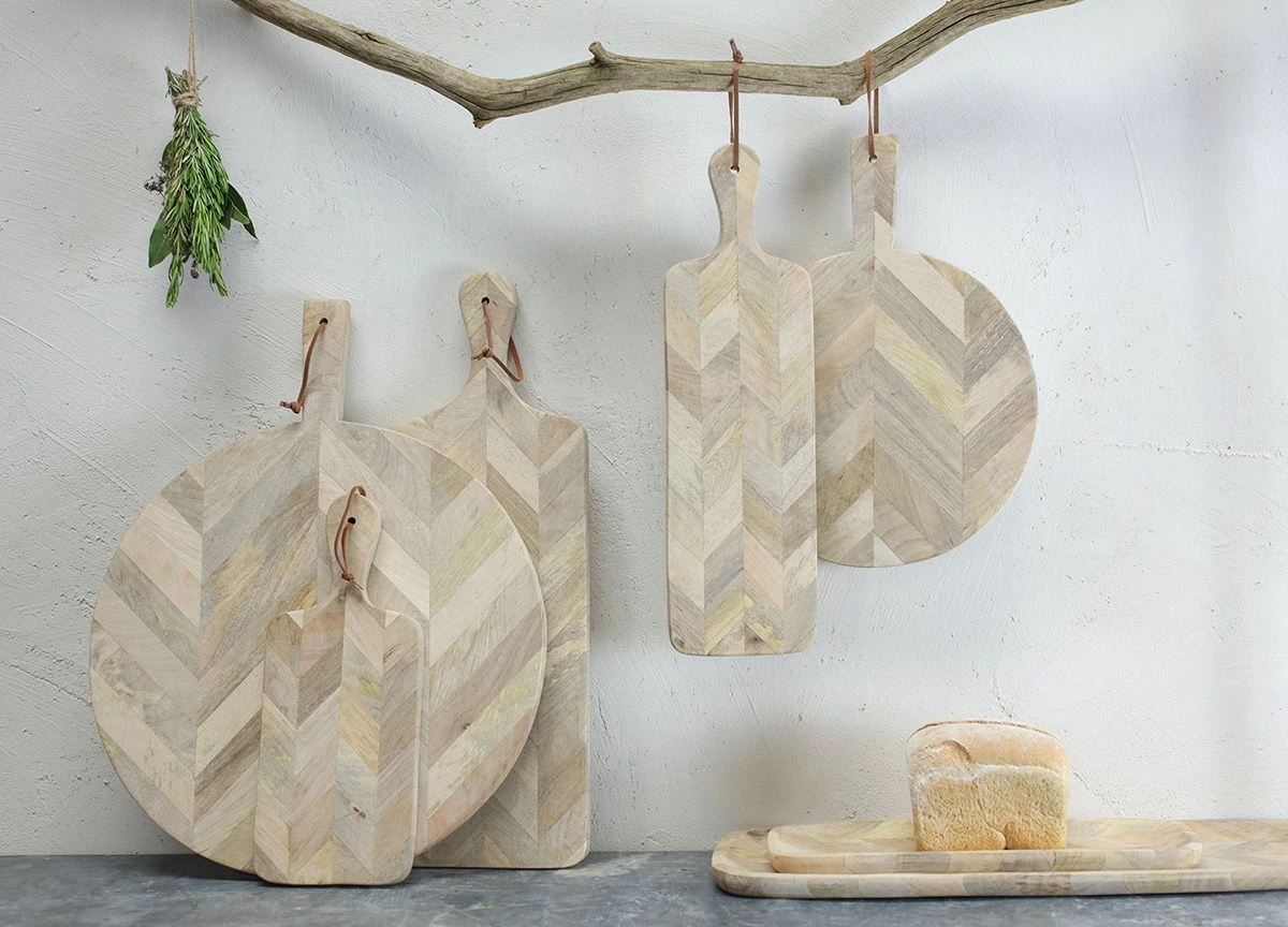 Nkuku Small Wooden Nalbari Chopping Board 3 Nkuku Small Wooden Nalbari Chopping Board