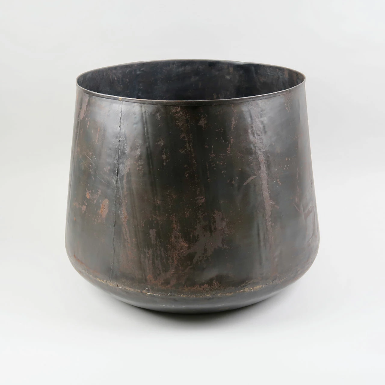 Nkuku Endo Reclaimed Iron Planter - Large 2 Nkuku Endo Reclaimed Iron Planter - Large