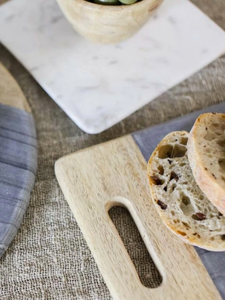 Nkuku Large Bwari Long Marble Board In White Mango 2 Nkuku Large Bwari Long Marble Board In White Mango