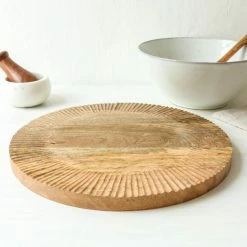 Nkuku Soria Chopping Board