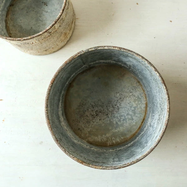 Nkuku Abari Aged Zinc Pot - Large 3 Nkuku Abari Aged Zinc Pot - Large