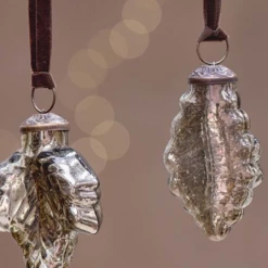 Nkuku Bhara Oak Leaf Bauble In Antique Smoke