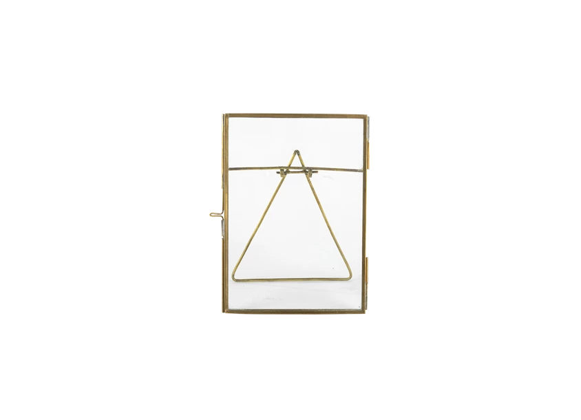 Nkuku Danta Brass Standing Frame 8 x 10 5 Nkuku Danta Brass Standing Frame 8 x 10