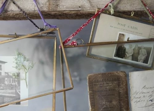 Nkuku 12x18 cm Brass and Glass Kiko Horizontal Frame 2 Nkuku 12x18 cm Brass and Glass Kiko Horizontal Frame