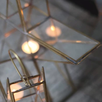 Nkuku Sanwi Standing Star Brass - Small 4 Nkuku Sanwi Standing Star Brass - Small