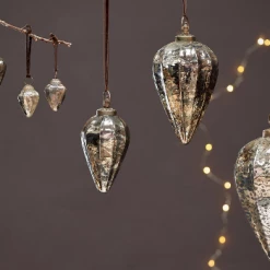 Nkuku Large Oiled Antique Khutu Baubles Set of 4 4 Nkuku Large Oiled Antique Khutu Baubles Set of 4