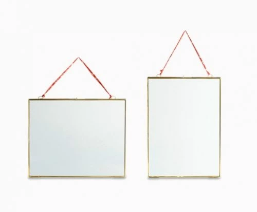 Nkuku 12x18 cm Brass and Glass Kiko Horizontal Frame 1 Nkuku 12x18 cm Brass and Glass Kiko Horizontal Frame