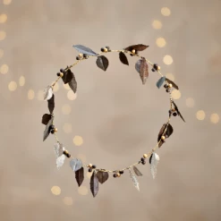 Nkuku Tula Wreath - Leaf and Berry Design