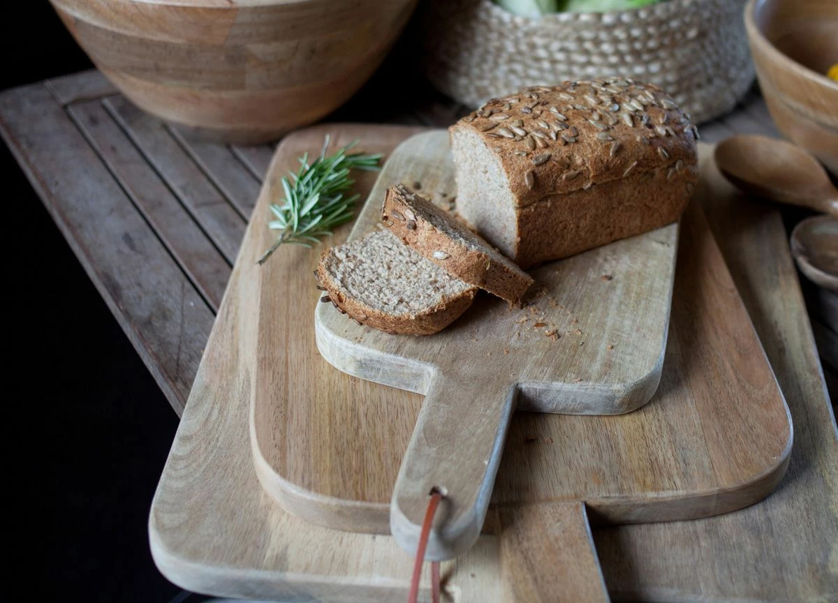 Nkuku Small Wooden Niju Chopping Board 1 Nkuku Small Wooden Niju Chopping Board