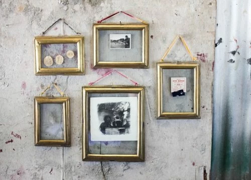 Nkuku 12.5x17.5 cm Brass and Glass Kariba Horizontal Frame 4 Nkuku 12.5x17.5 cm Brass and Glass Kariba Horizontal Frame