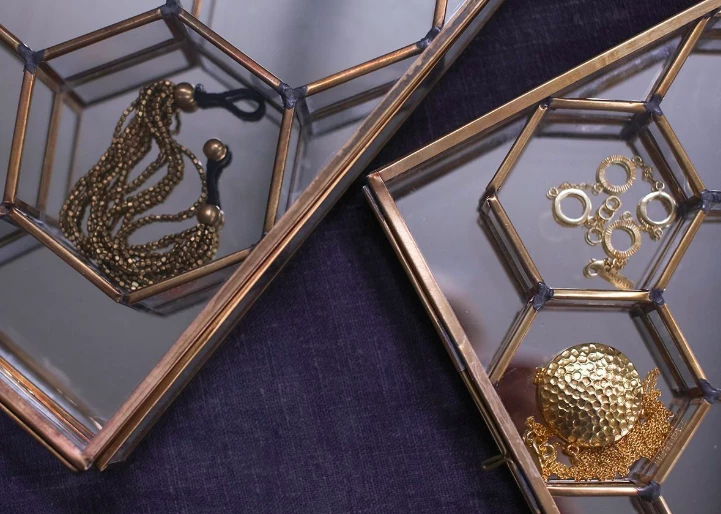 Nkuku Small- Bequai Honeycomb Box 3 Nkuku Small- Bequai Honeycomb Box