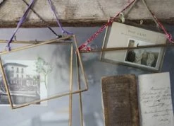 Nkuku Kiko Antique Brass Hanging Photo Frame 5 x 7