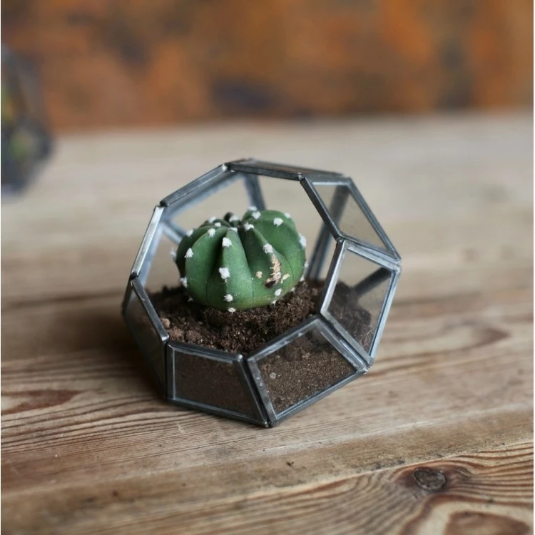 Nkuku Aketa Planter 4 Nkuku Aketa Planter